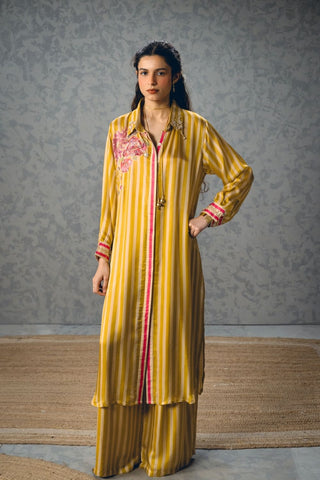 Paulmi and Harsh Lacey long Kurta Set in mustard featuring a floral printed kurta with matching bottoms in japan satin, blending relaxed comfort with contemporary ethnic elegance.