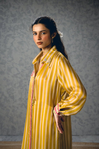 Lacey Kurta Set in mustard featuring its coordinated floral printed kurta and matching bottoms, making it ideal for festive gatherings, brunches, vacations and refined everyday wear.