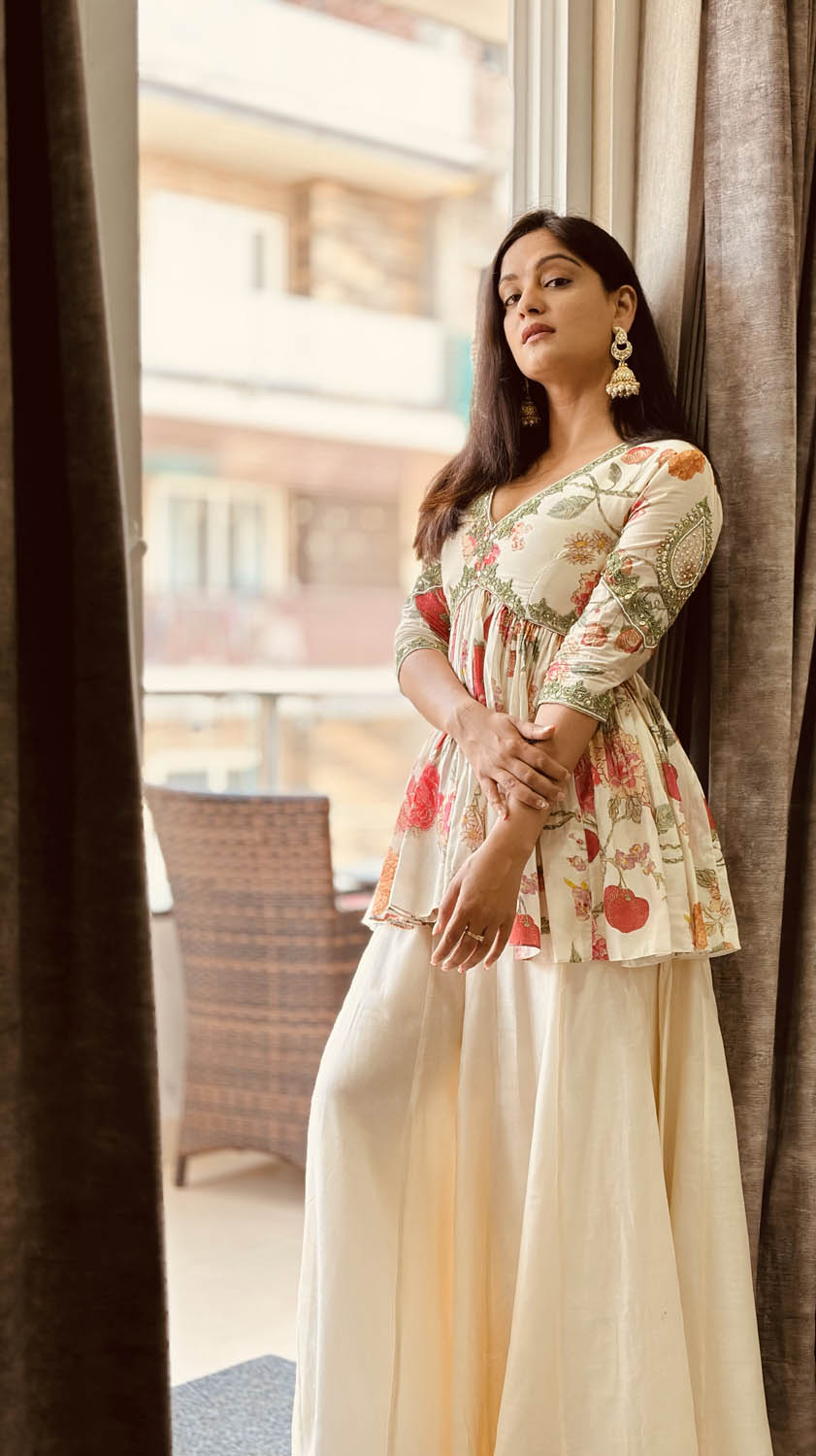 peplum dress india Peplum Style Outfits